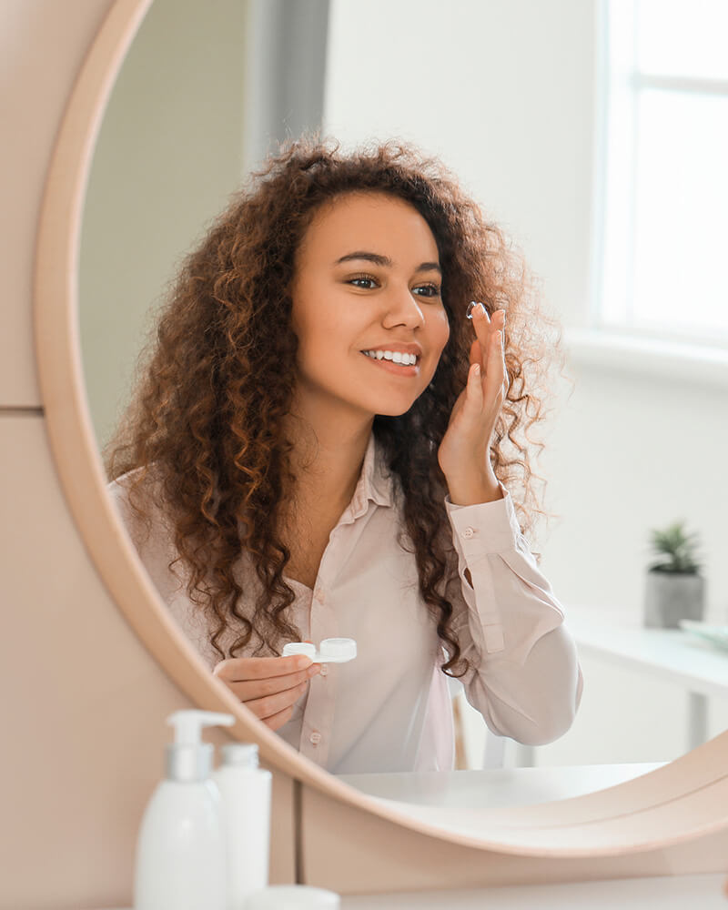 Contact lenses in Lynnwood and Bothell, WA